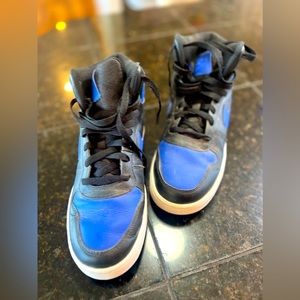 Nike Mens Ebernon Basketball Sneaker